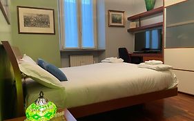 Cozy Flat Mins Walk To Navigli And Metro Porta Genova